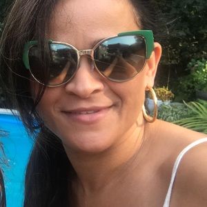 Meet your Posher, Gislane